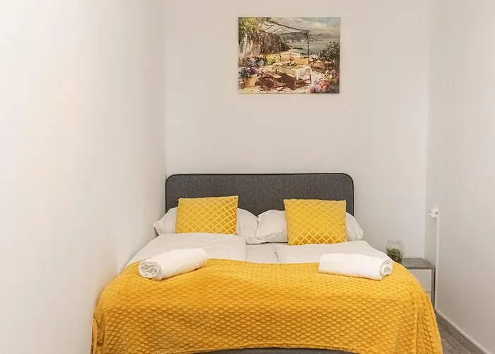 3 Standard Rooms Near Hauptbahnhof