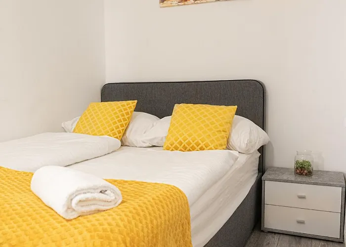 3 Standard Rooms Near Hauptbahnhof